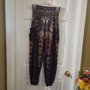 Smocked Waist Boho Print Harem Joggers - Black & Multi